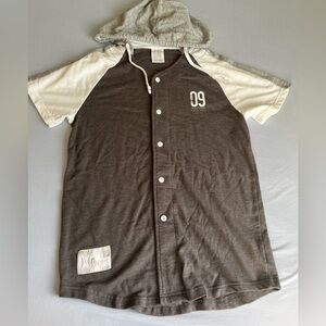 Men’s jersey button up shirt